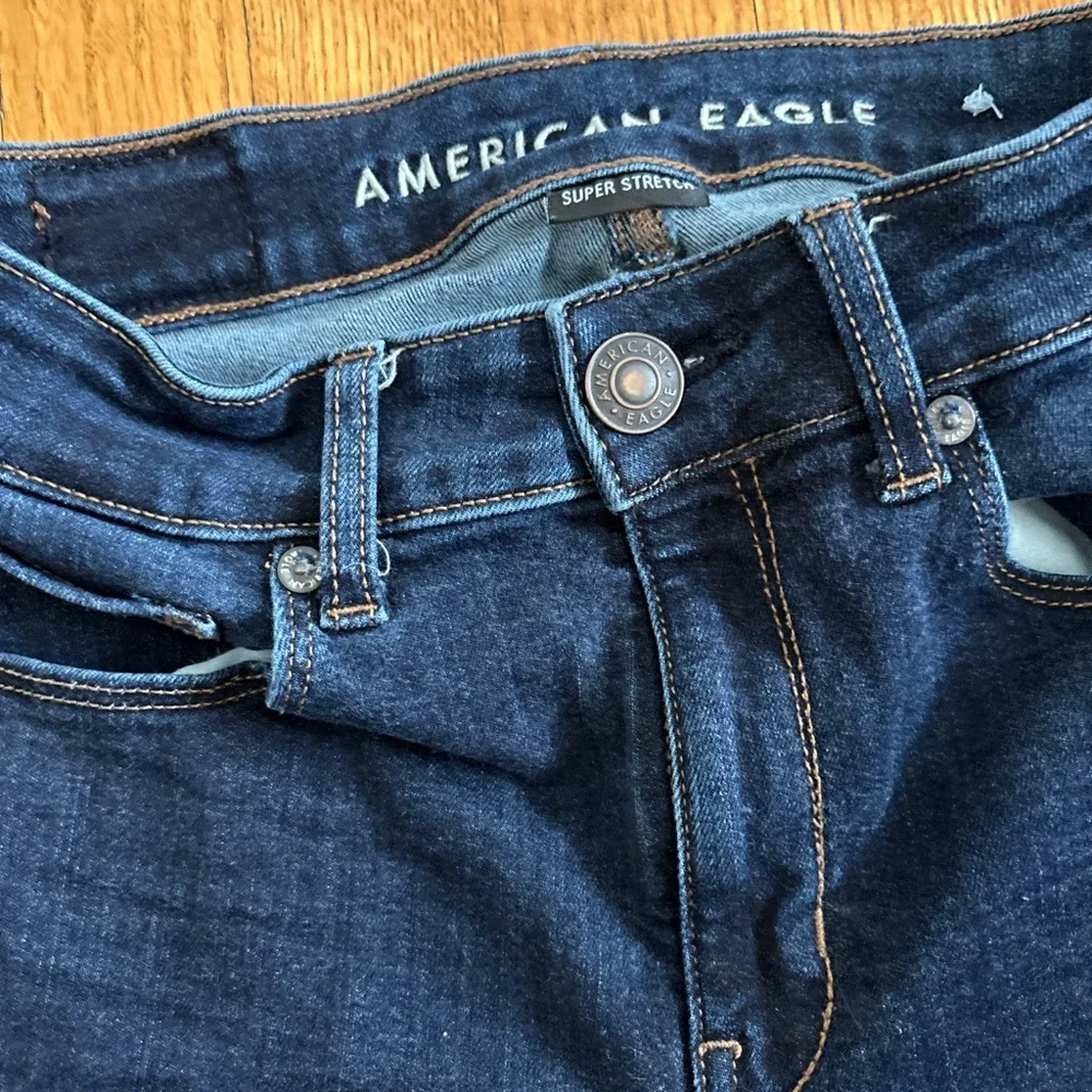 American Eagle Outfitters Women's Dark Blue Skinny Jeans Size 0 Short - Picture 3 of 5